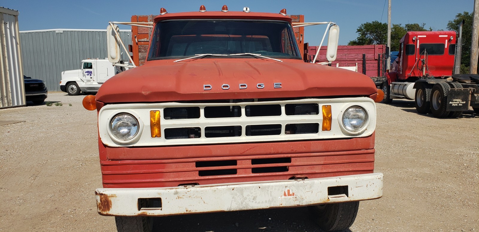 Dodge-Other-Pickups-1968-1