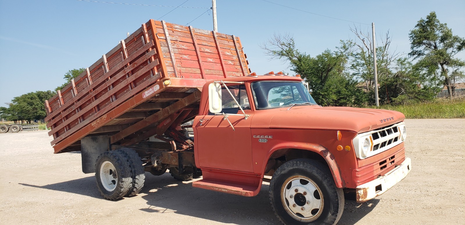 Dodge-Other-Pickups-1968-7