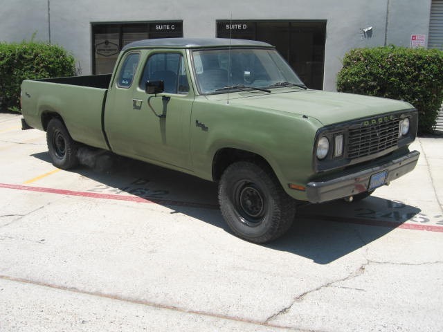 Dodge-Other-Pickups-1977-Extended-Cab-Pickup
