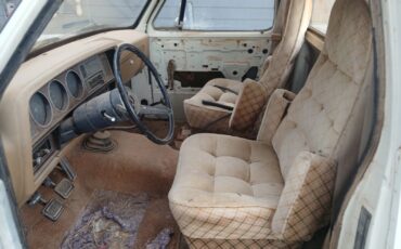 Dodge-Other-Pickups-1982-Standard-Cab-Pickup-7