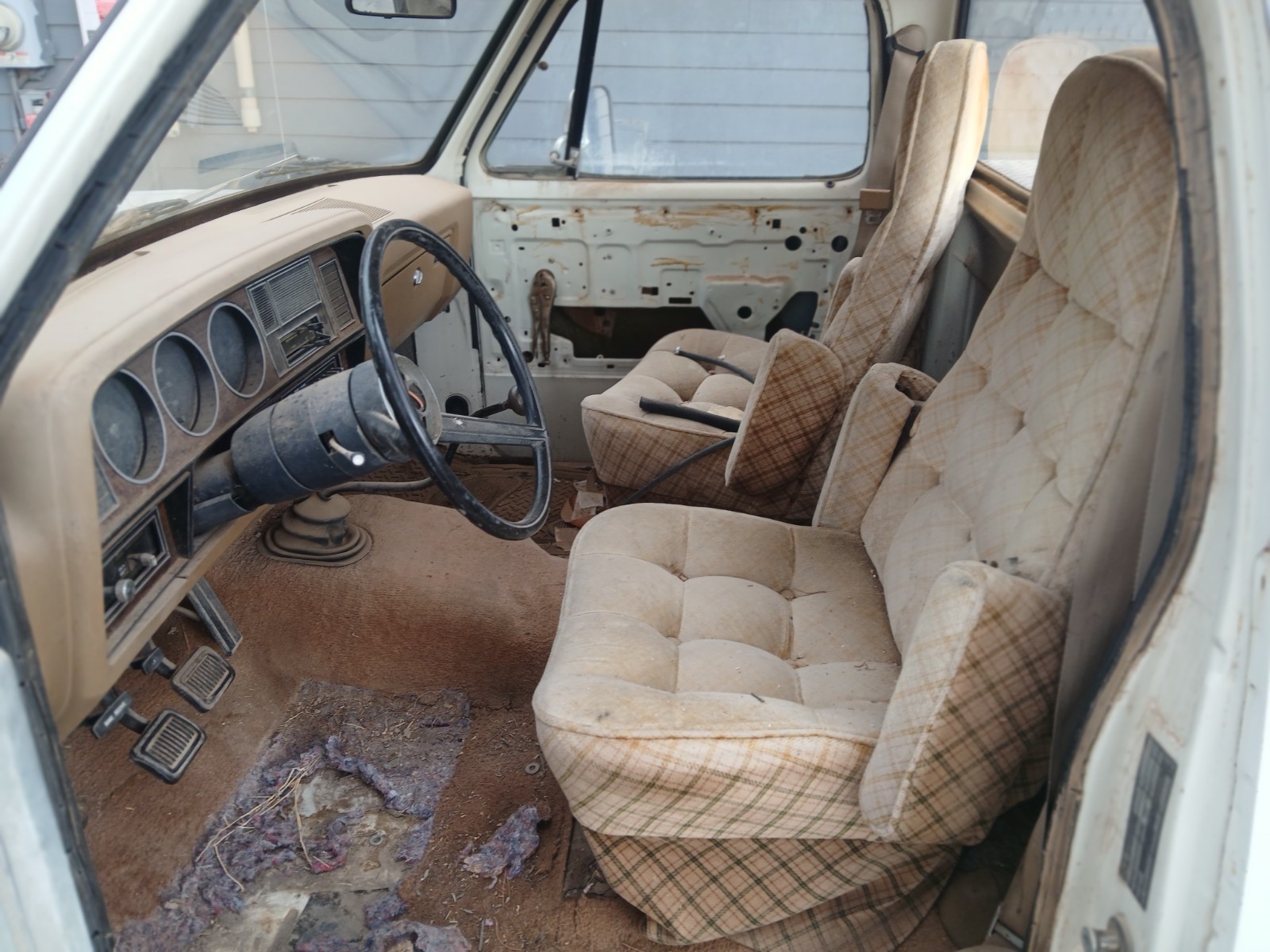 Dodge-Other-Pickups-1982-Standard-Cab-Pickup-7