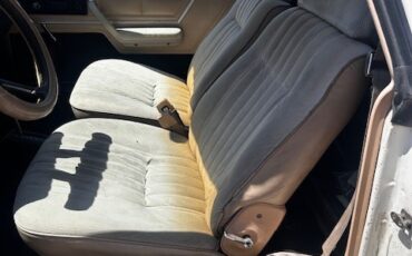 Dodge-Other-Pickups-1983-pick-up-7