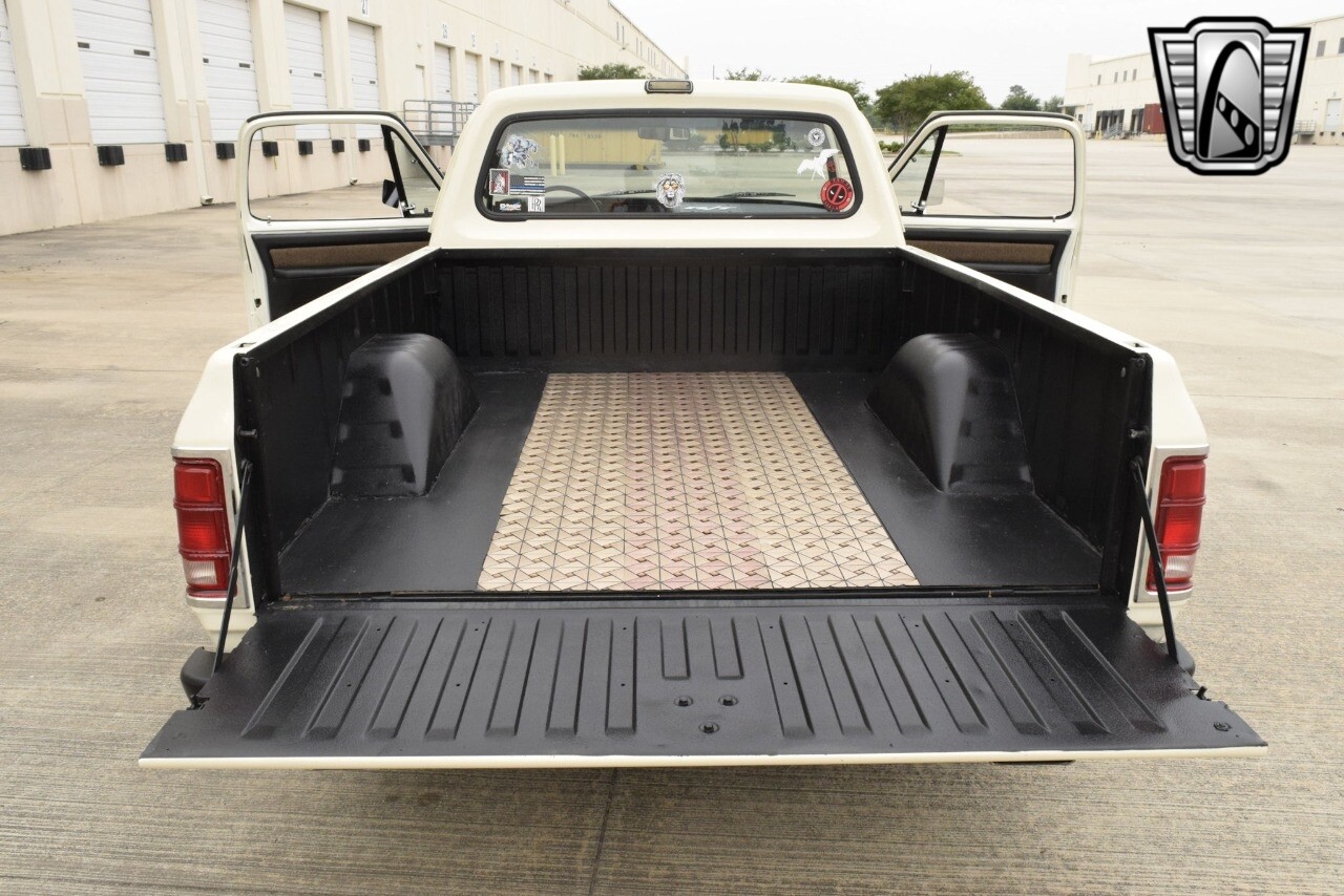 Dodge-Other-Pickups-1987-pickup-29