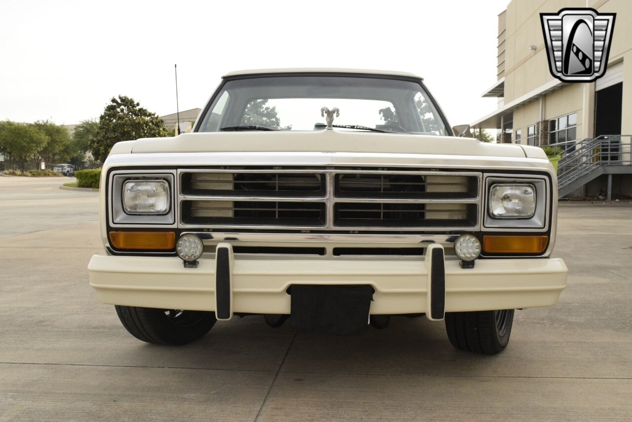 Dodge-Other-Pickups-1987-pickup-5