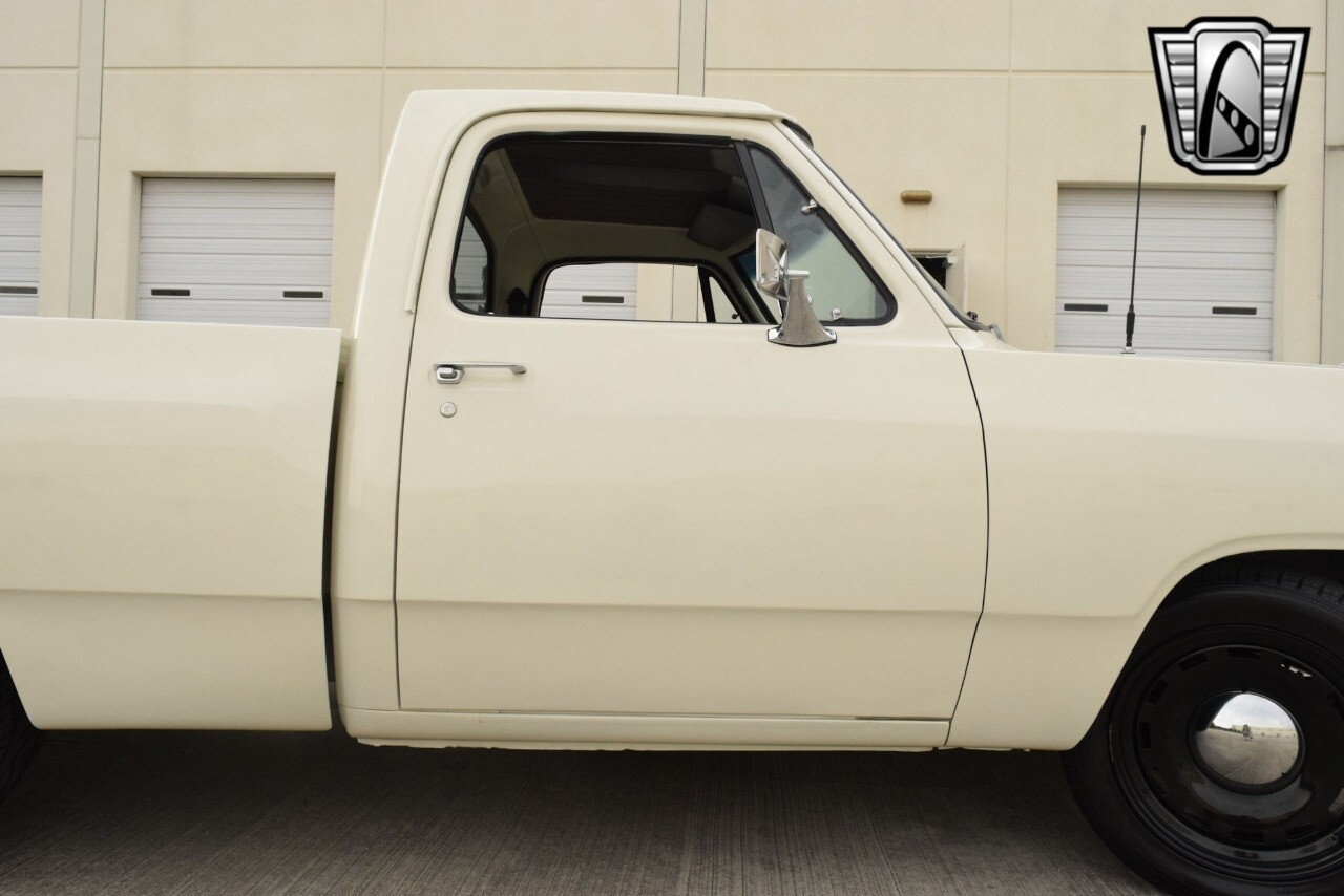 Dodge-Other-Pickups-1987-pickup-9