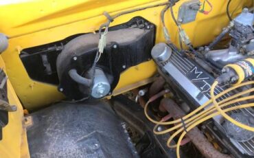 Dodge-Pickup-1981-17