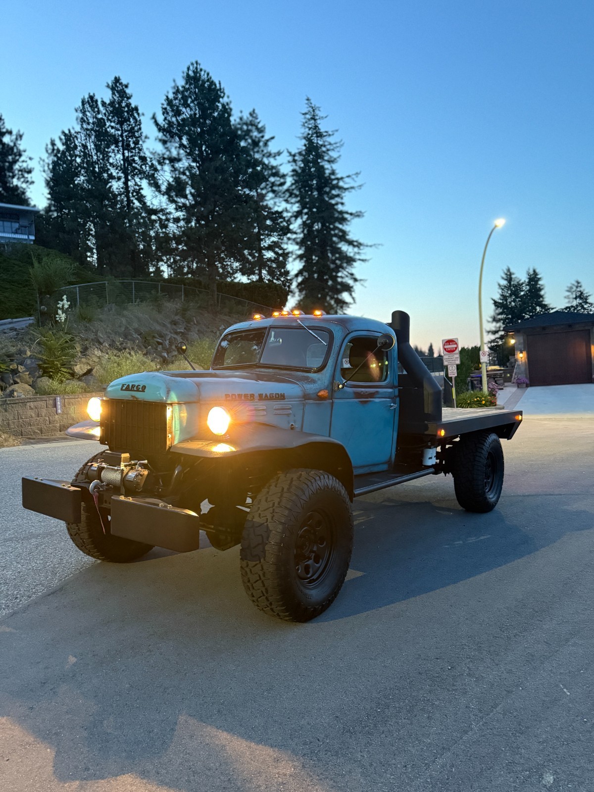 Dodge-Power-Wagon-1952-1