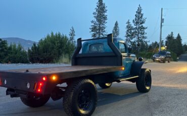 Dodge-Power-Wagon-1952-3