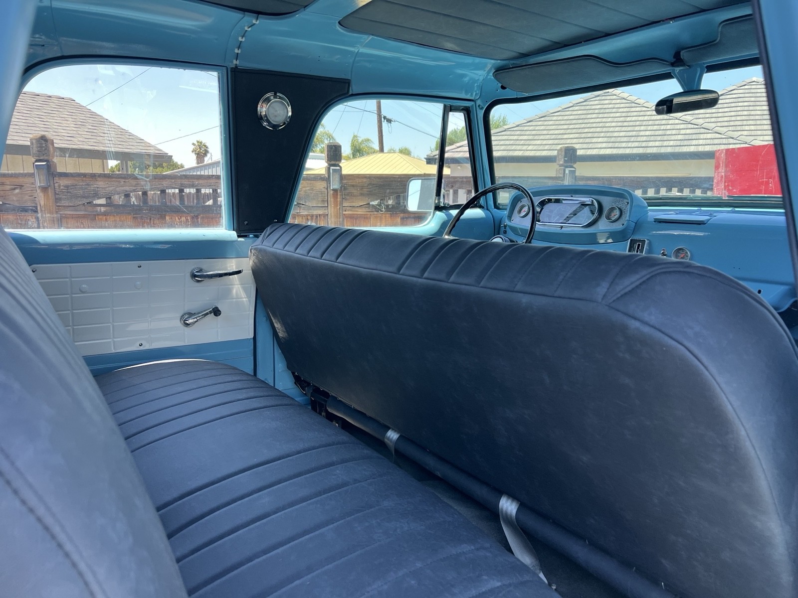 Dodge-Power-Wagon-1966-11