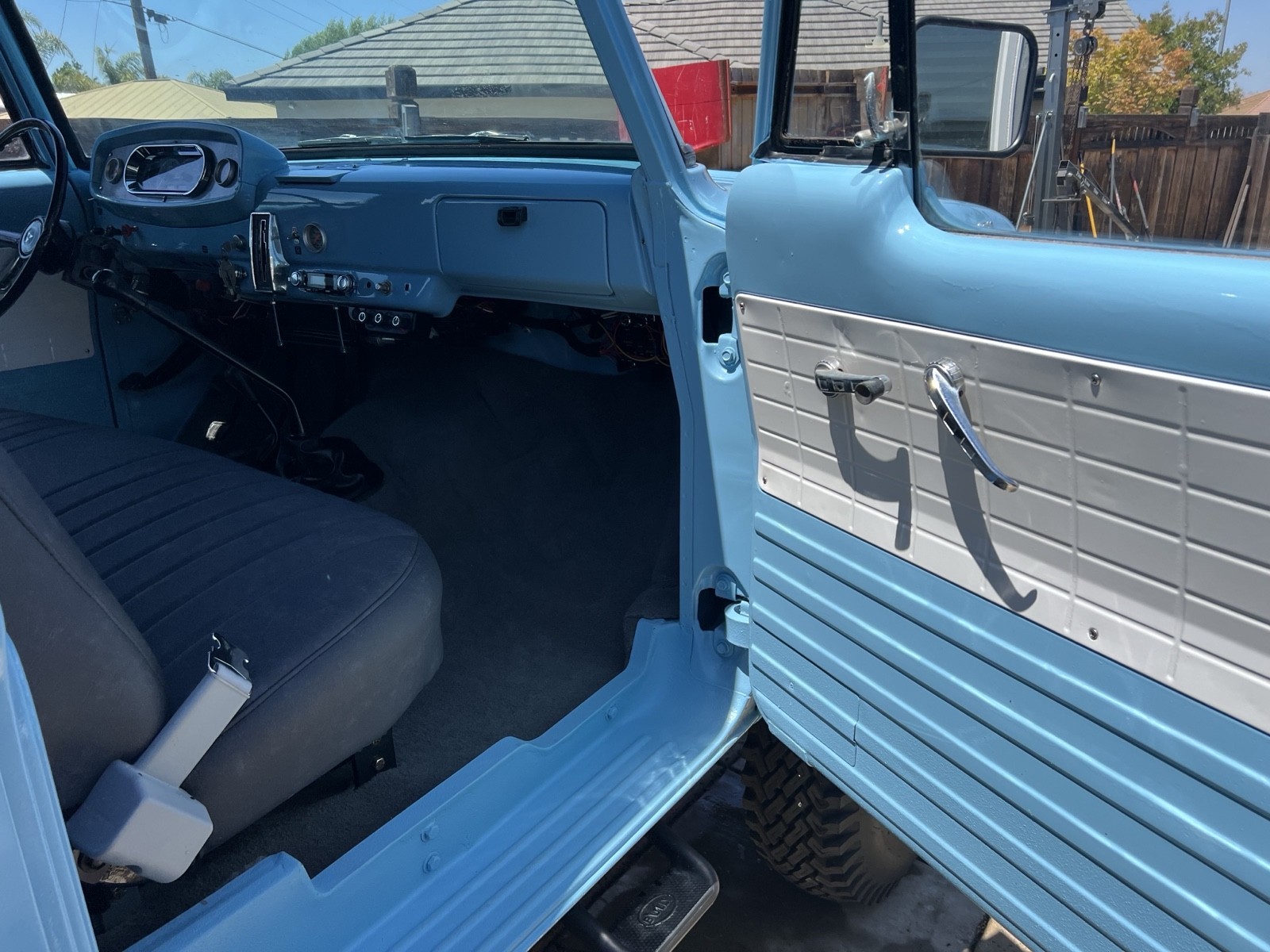 Dodge-Power-Wagon-1966-13