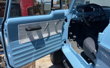 Dodge-Power-Wagon-1966-18