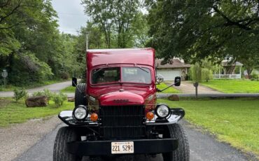 Dodge-Power-Wagon-1968-1