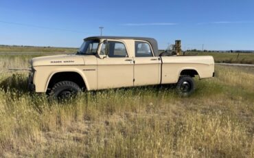 Dodge-Power-Wagon-1970-14