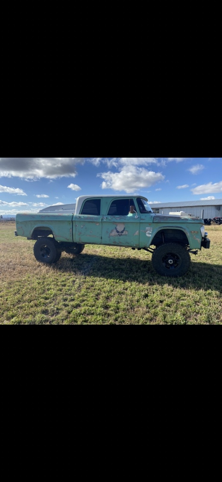 Dodge-Power-Wagon-1970-3