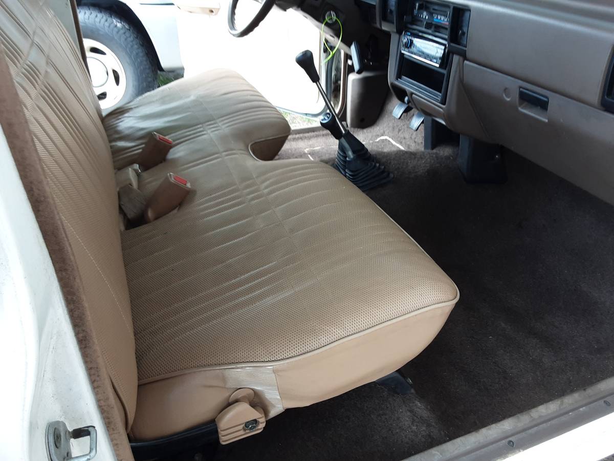 Dodge-Power-ram-50-4x4-diesel-1988-14