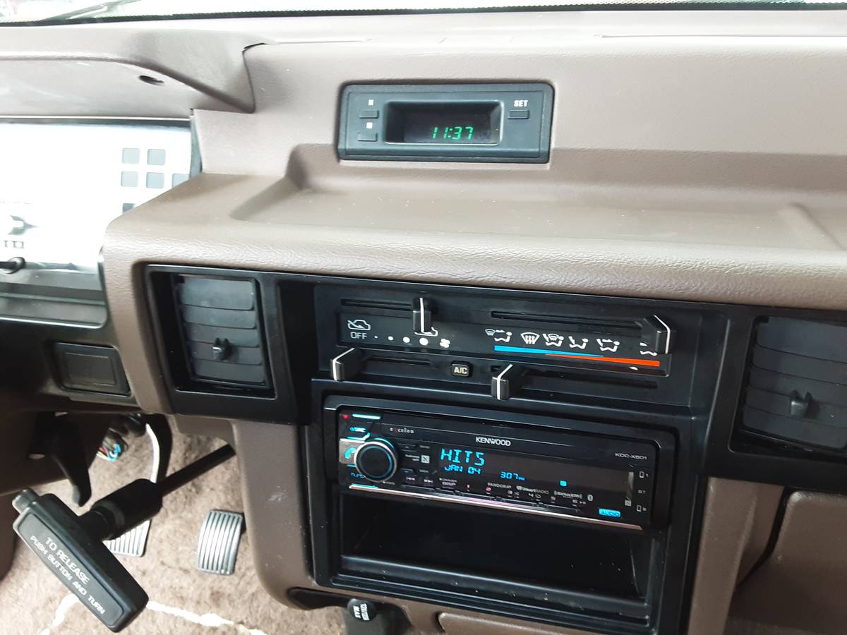 Dodge-Power-ram-50-4x4-diesel-1988-18