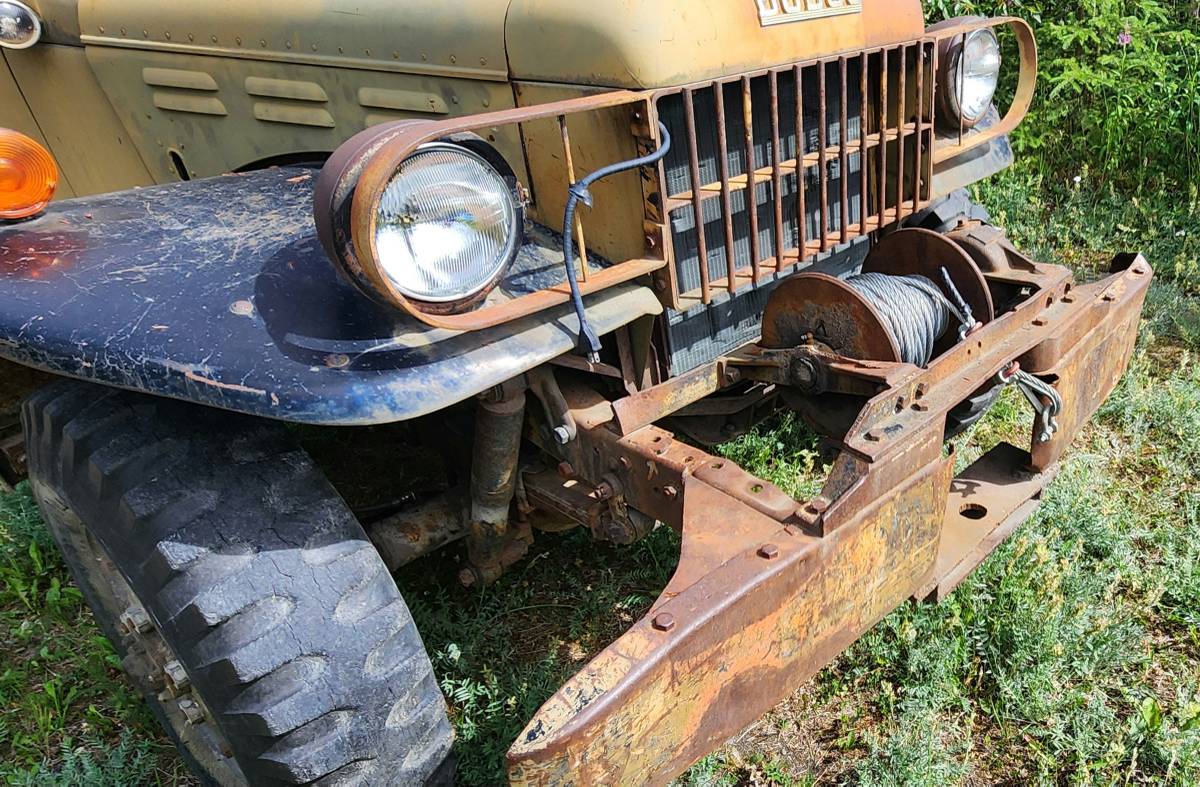 Dodge-Power-wagon-1950-green-6