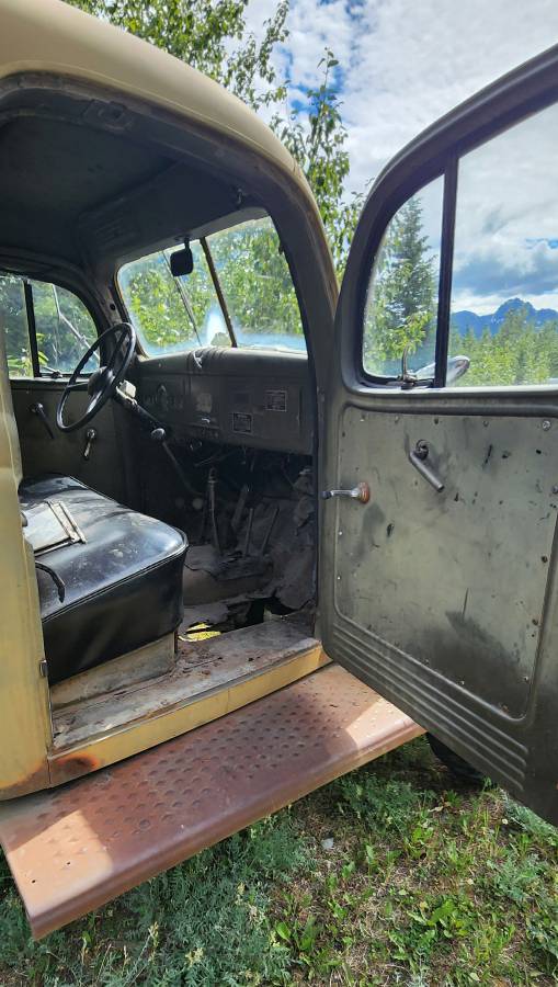 Dodge-Power-wagon-1950-green-9