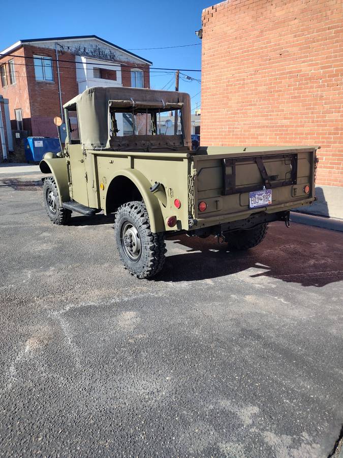 Dodge-Power-wagon-1954-3