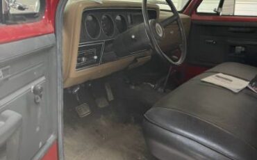 Dodge-Power-wagon-1983-Red-Black-7