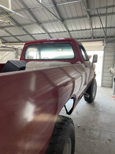 Dodge-Power-wagon-1983-Red-Black-9