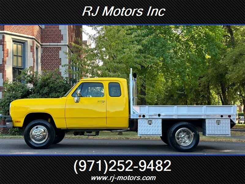 Dodge-RAM-350-1993-Truck-1