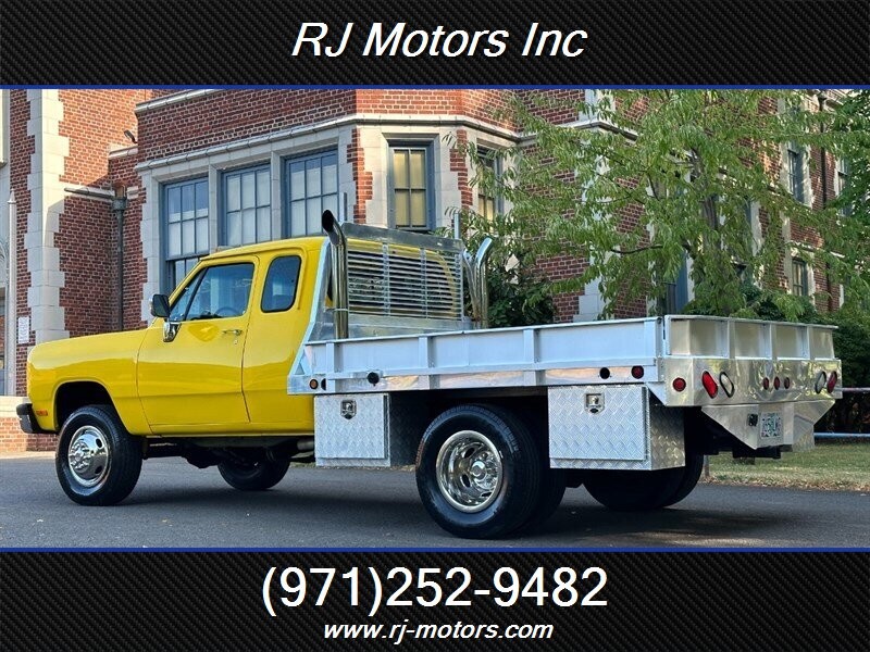 Dodge-RAM-350-1993-Truck-2
