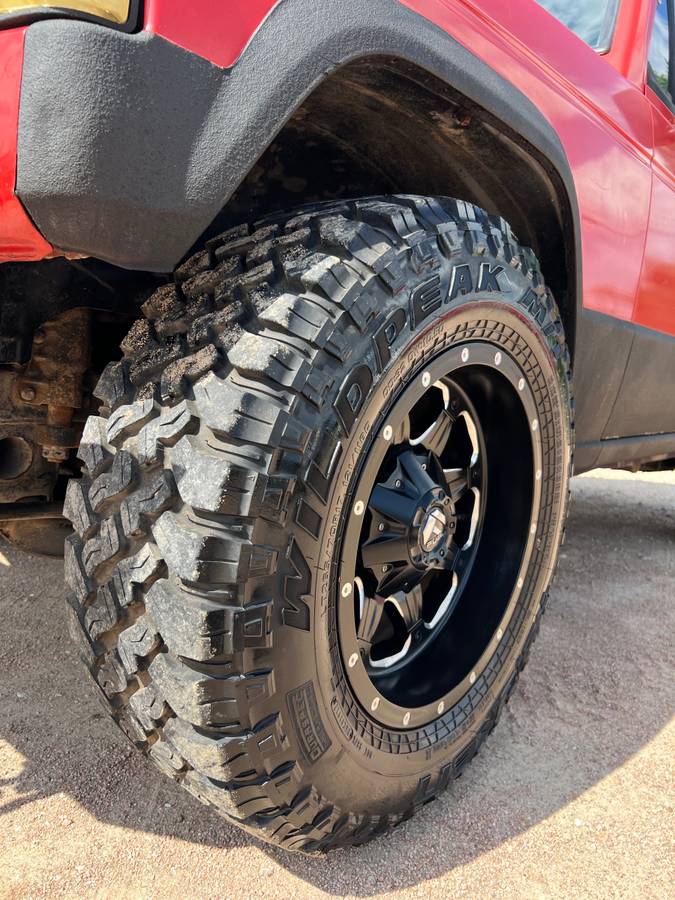 Dodge-Raider-1987-red-11