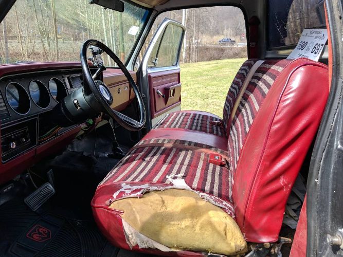 Dodge-Ram-1982-13