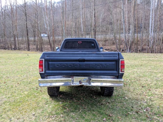 Dodge-Ram-1982-9