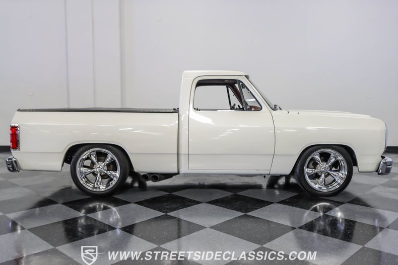 Dodge-Ram-1991-White-Red-13