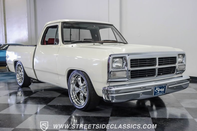 Dodge-Ram-1991-White-Red-15