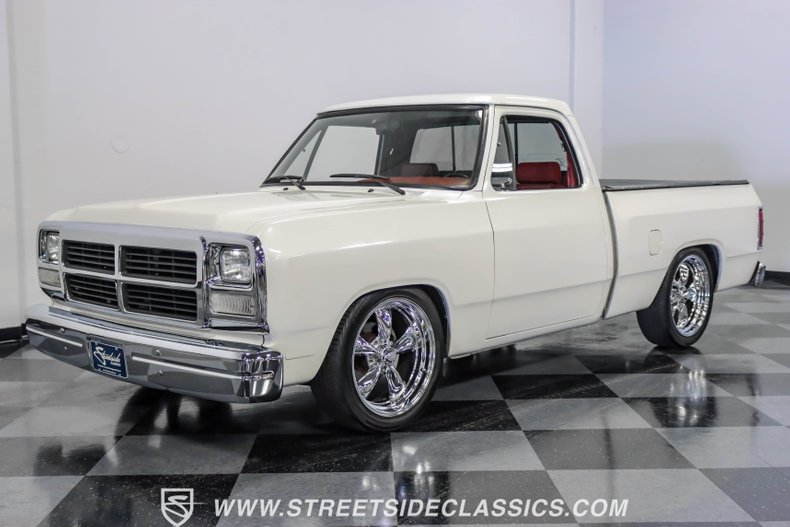 Dodge-Ram-1991-White-Red-3