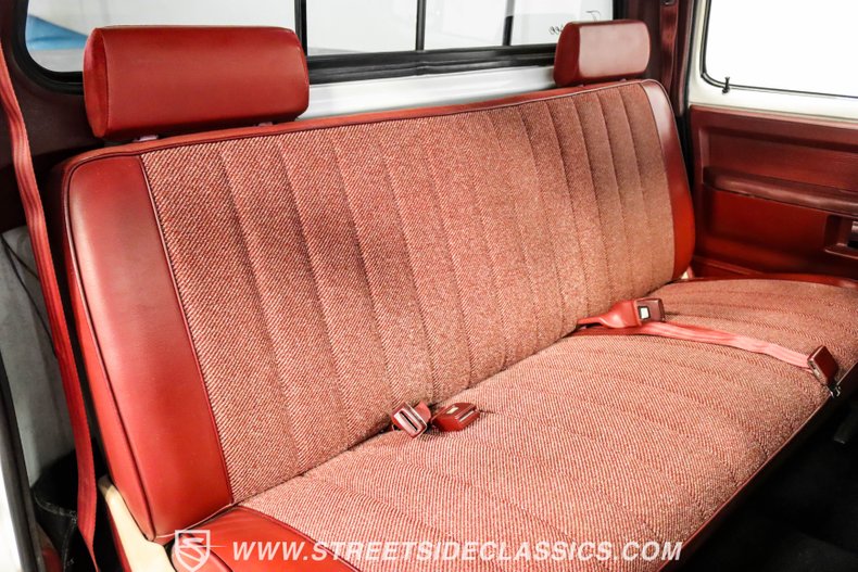 Dodge-Ram-1991-White-Red-46