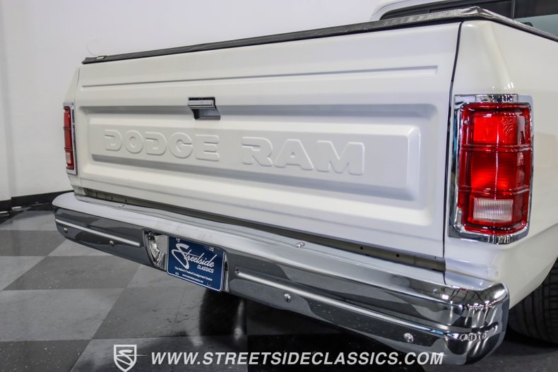 Dodge-Ram-1991-White-Red-8
