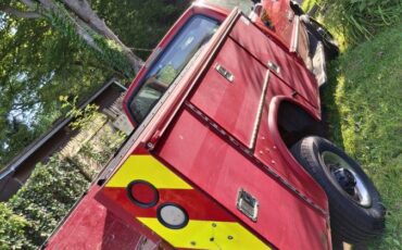 Dodge-Ram-2500-1994-red-2