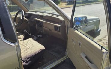 Dodge-Ram-50-convertible-cab-1989-silver-4