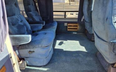 Dodge-Ram-Van-1994-8