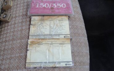 Dodge-Ram-d150-1982-22