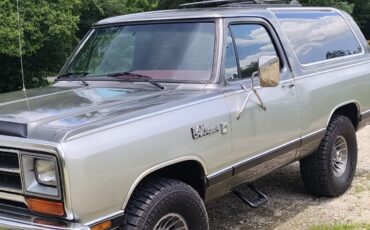 Dodge-Ramcharger-1987-1