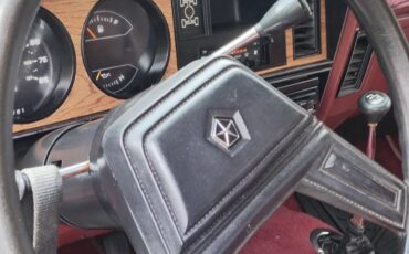 Dodge-Ramcharger-1987-21