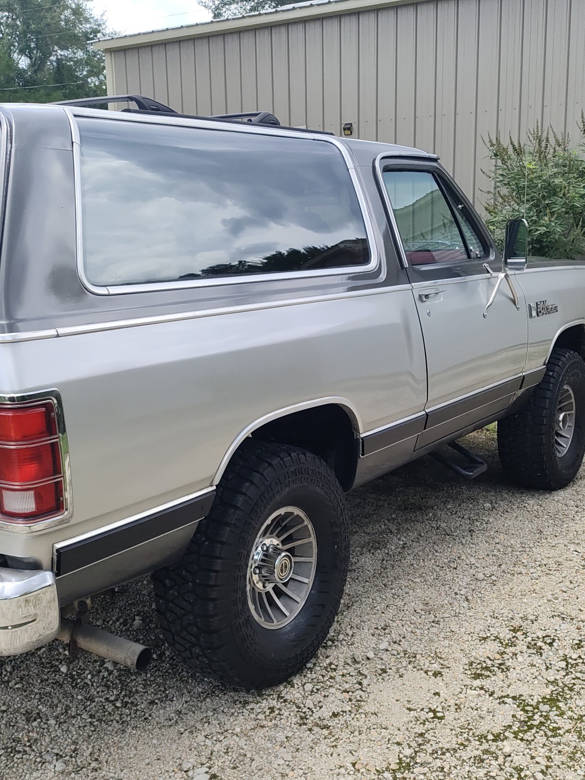 Dodge-Ramcharger-1987-5