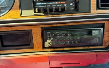 Dodge-Ramcharger-1987-SUV-23