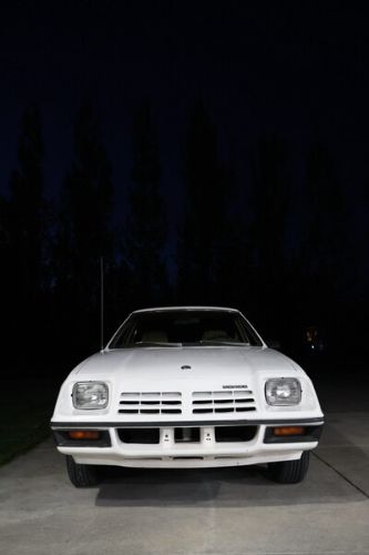Dodge-Rampage-1982-White-Tan-12