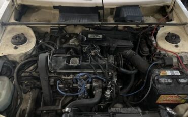 Dodge-Rampage-1982-White-Tan-9