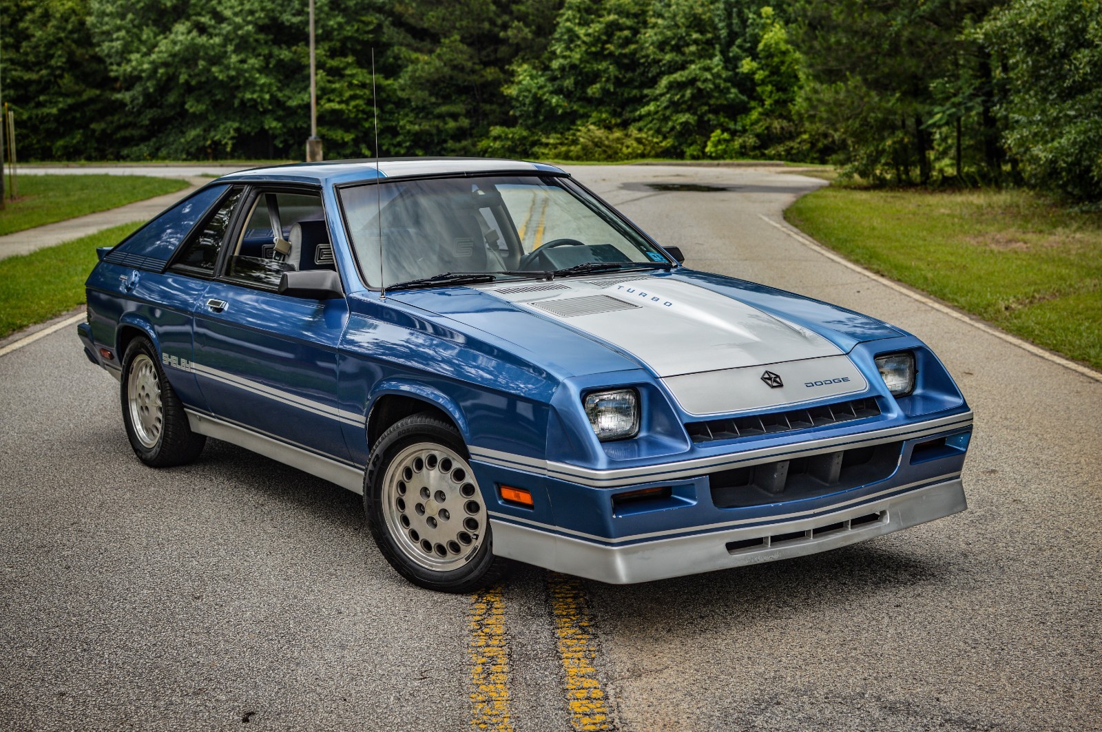 Dodge-Shelby-Charger-1985-Hatchback-2