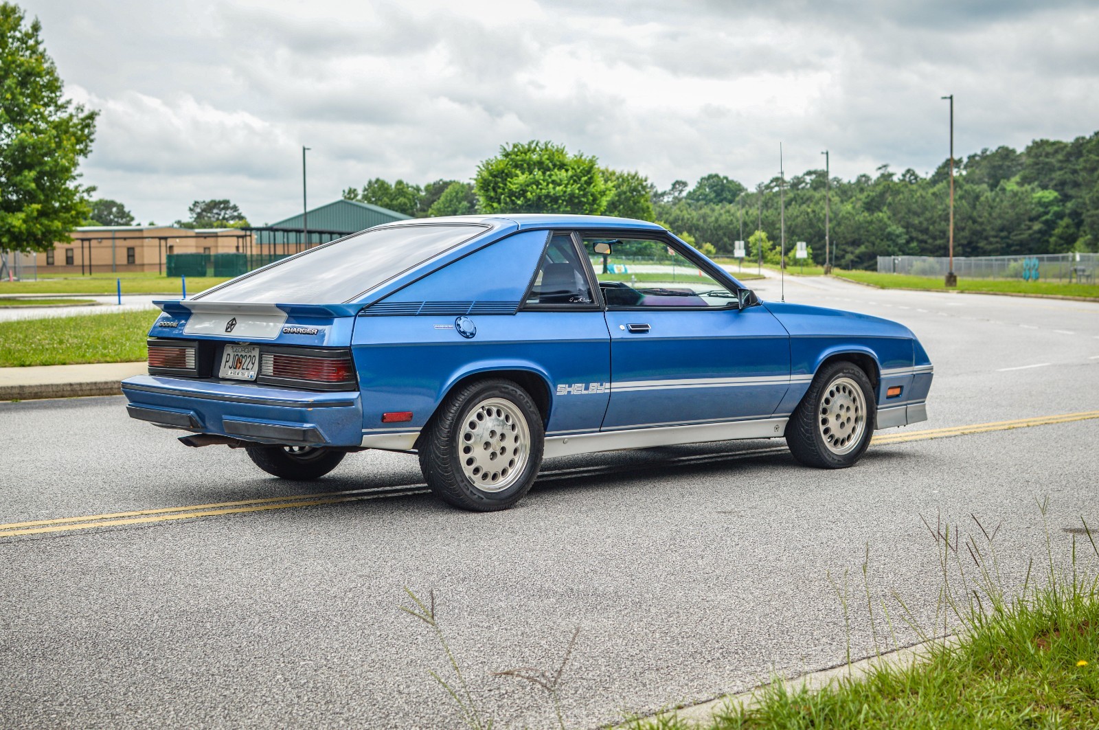 Dodge-Shelby-Charger-1985-Hatchback-9