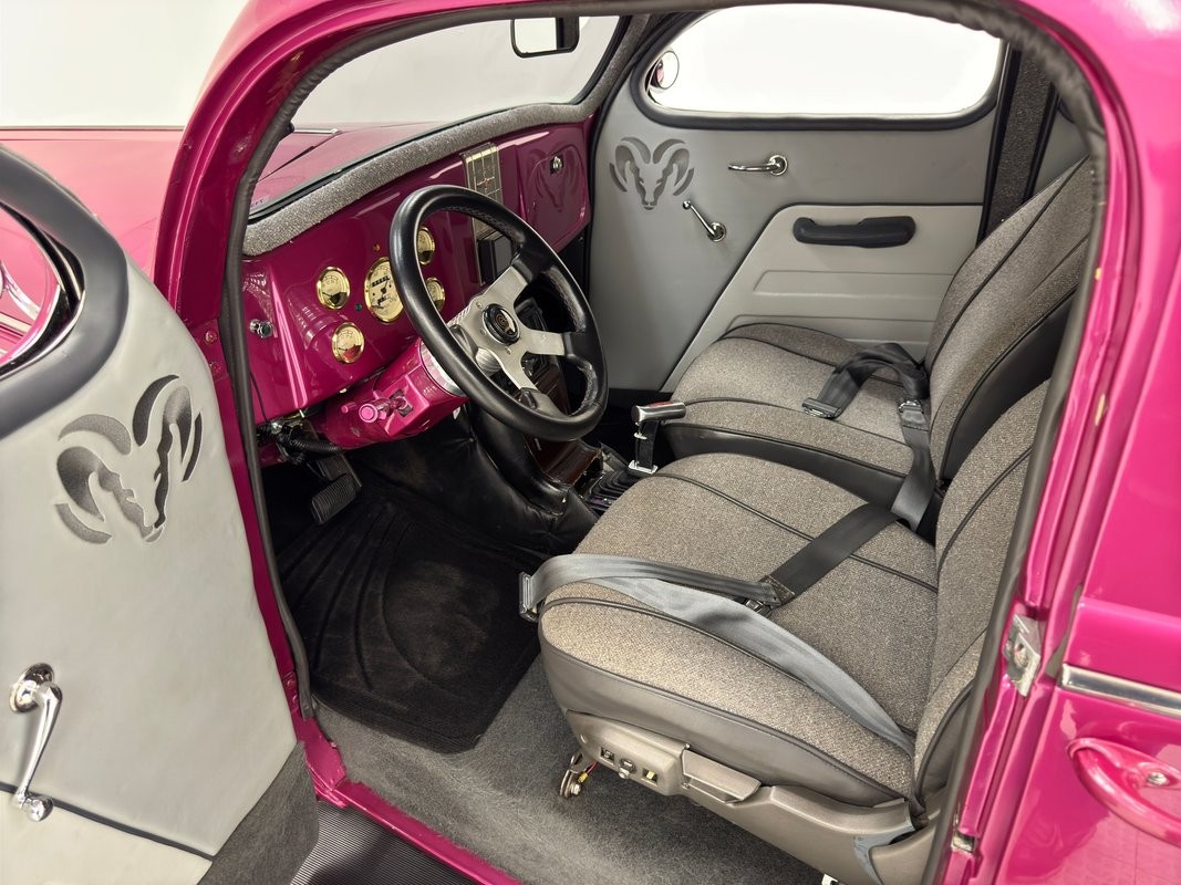 Dodge-Six-Series-D8-1938-Sedan-39