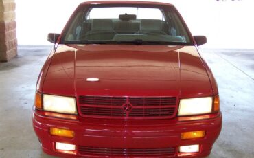 Dodge-Spirit-1991-Sedan-13