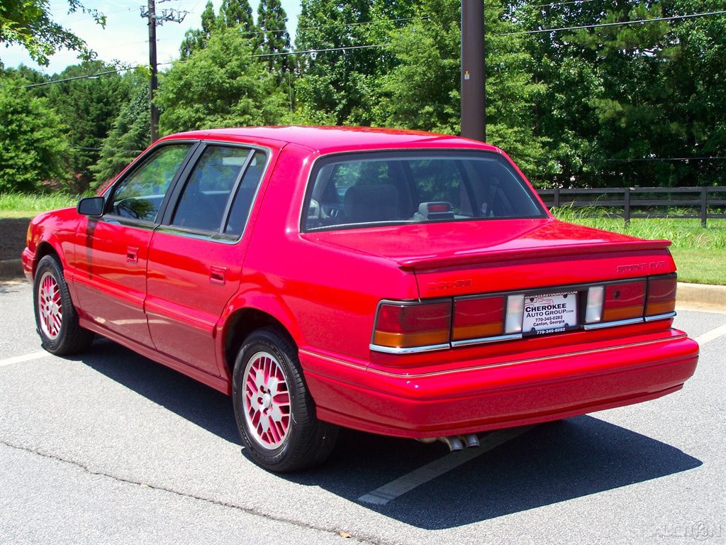Dodge-Spirit-1991-Sedan-15